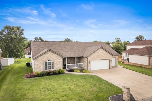 1125 Teal Drive, Red Bud, IL
