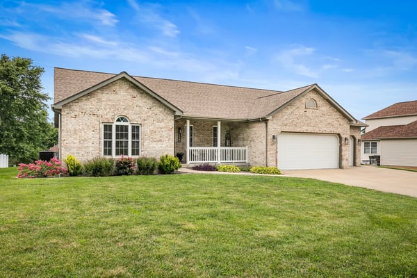 1125 Teal Drive, Red Bud, IL