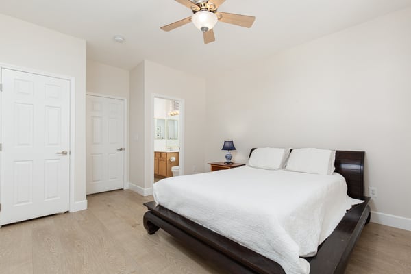 11000 Arbor Pine Ave, Las Vegas, NV