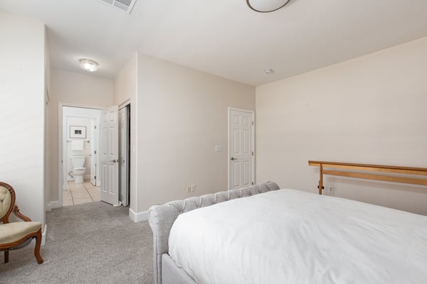 11000 Arbor Pine Ave, Las Vegas, NV