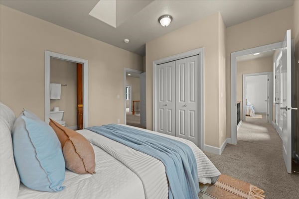 20685 S MONPANO OVERLOOK DR, Oregon City, OR