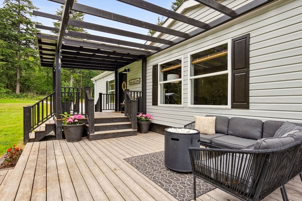 154 Lindsay Rd, Camano Island, WA