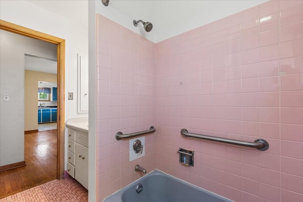 W174N9787 Wendy Lane, Germantown, WI