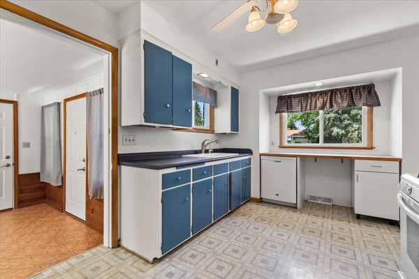W174N9787 Wendy Lane, Germantown, WI