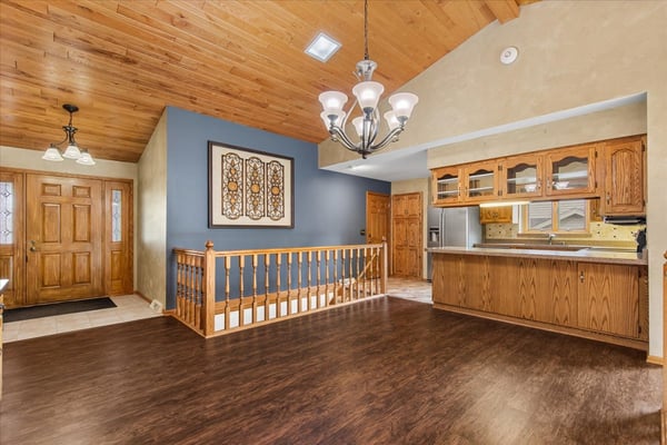 1222 Hidden Fields Dr, West Bend, WI