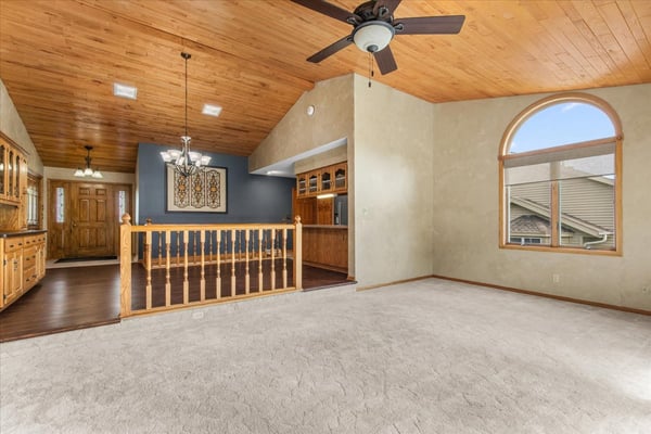 1222 Hidden Fields Dr, West Bend, WI