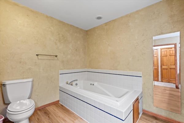 1222 Hidden Fields Dr, West Bend, WI