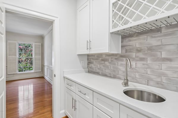 6409 Melstone Ct, Clifton, VA