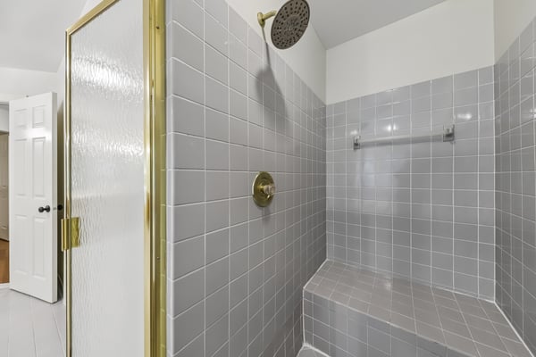 6409 Melstone Ct, Clifton, VA
