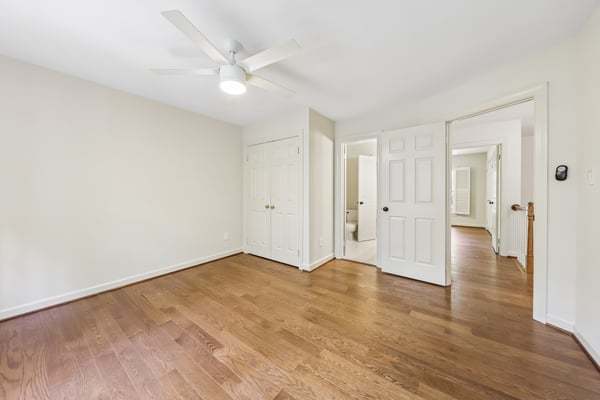 6409 Melstone Ct, Clifton, VA