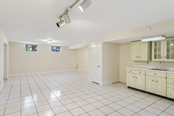 6409 Melstone Ct, Clifton, VA