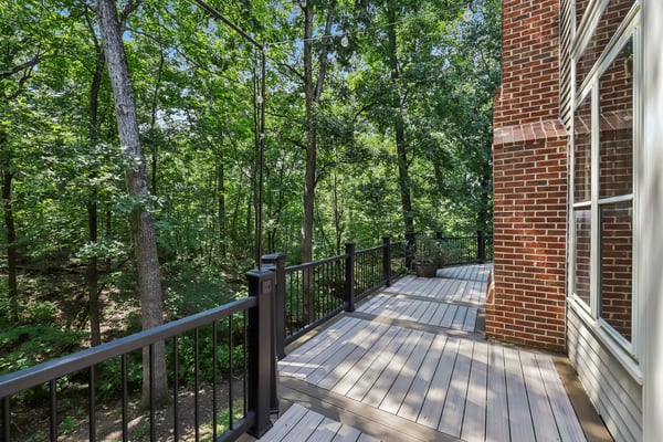 6409 Melstone Ct, Clifton, VA