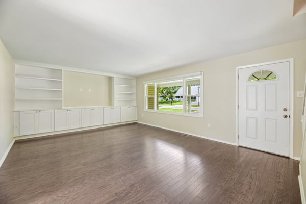 13151 Pavilion Ln, Fairfax, VA