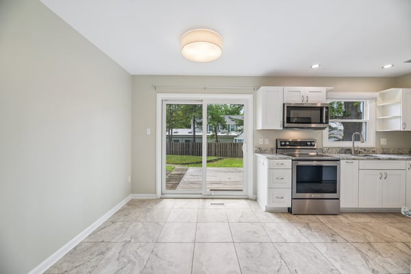 13151 Pavilion Ln, Fairfax, VA