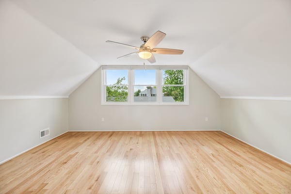 13151 Pavilion Ln, Fairfax, VA