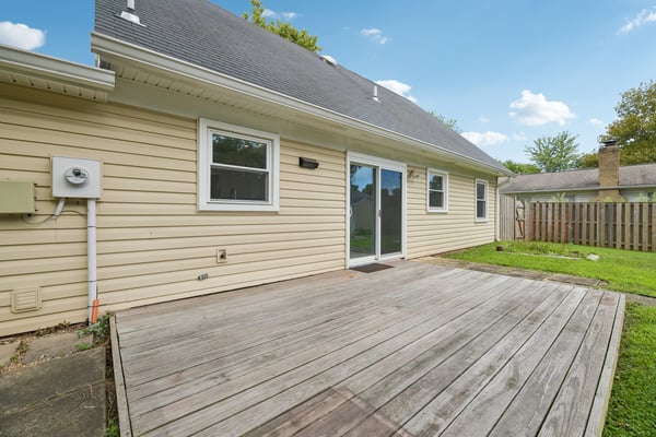 13151 Pavilion Ln, Fairfax, VA