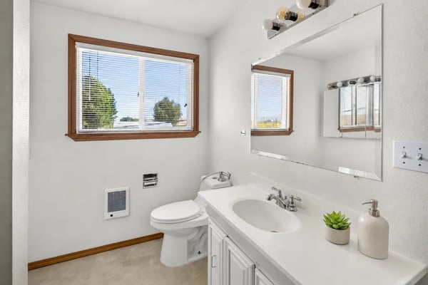 119501 W. McCreadie Rd., Prosser, WA