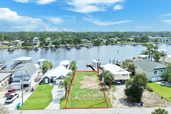 7304 S. Lagoon Drive, PANAMA CITY BEACH, FL