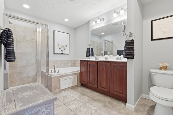 703 Park Plaza, Wexford, PA