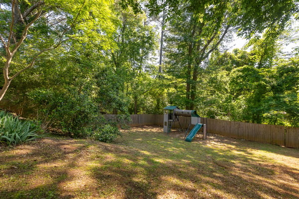 1067 Vista Trail Ne, Atlanta, GA