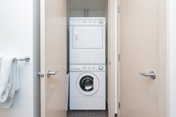 760 Johnson St, 1204, Victoria, BC