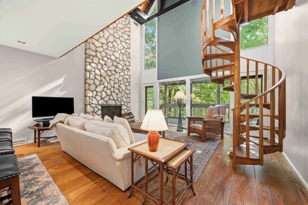 950 Blackburn Road, Sewickley, PA