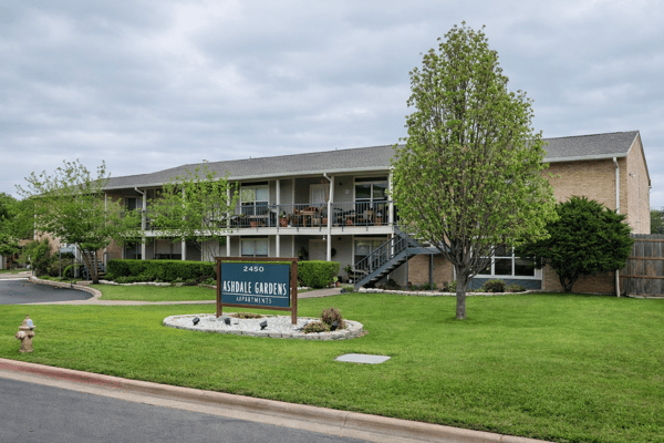 2450 Ashdale Dr., 210, Austin, TX