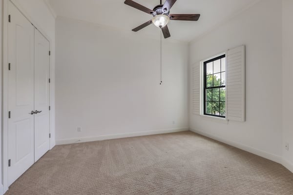 2210 University Club Drive, 10A, Austin, TX
