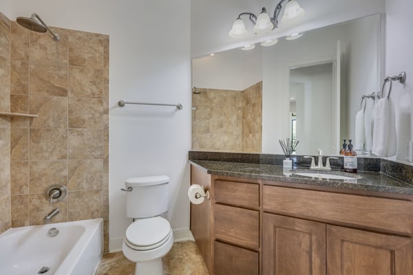 2210 University Club Drive, 10A, Austin, TX