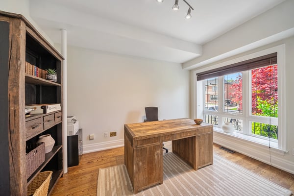 109 Dell Park Ave, North York, ON