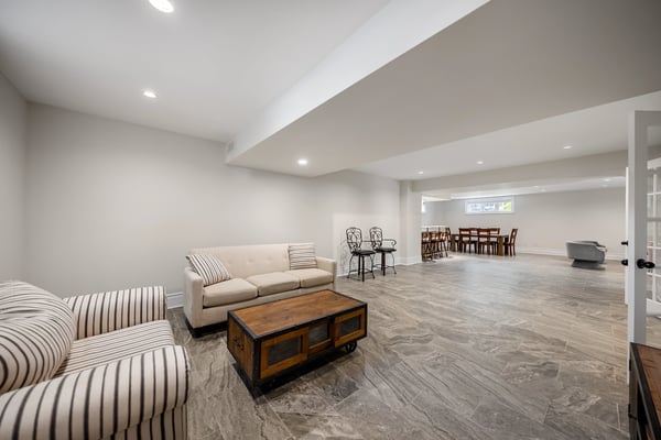 109 Dell Park Ave, North York, ON