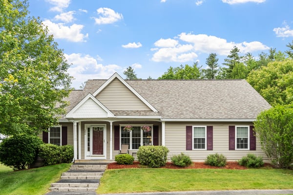 22 Dixon Drive, Litchfield, NH