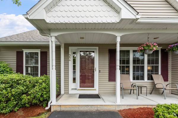 22 Dixon Drive, Litchfield, NH