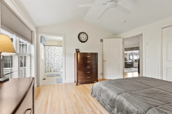 22 Dixon Drive, Litchfield, NH