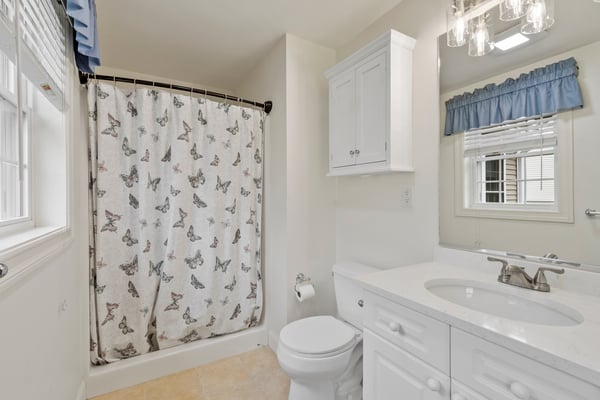 22 Dixon Drive, Litchfield, NH