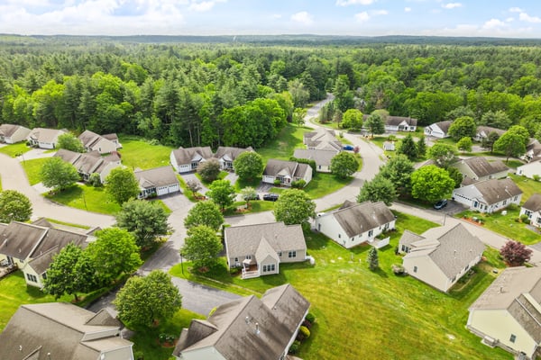 22 Dixon Drive, Litchfield, NH