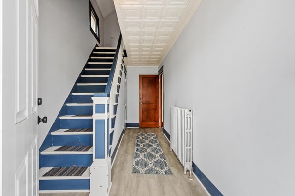 98 Vine St, Nashua, NH