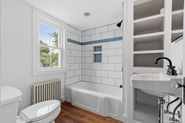 98 Vine St, Nashua, NH