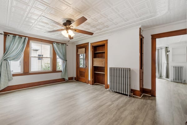 98 Vine St, Nashua, NH