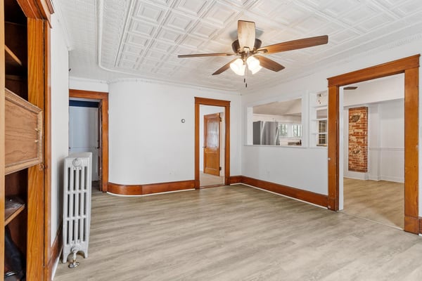 98 Vine St, Nashua, NH