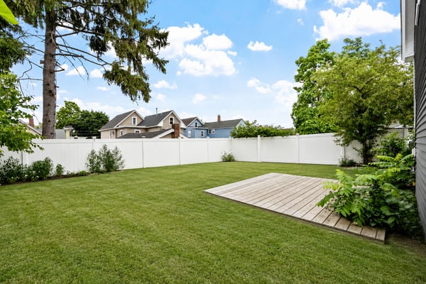 98 Vine St, Nashua, NH