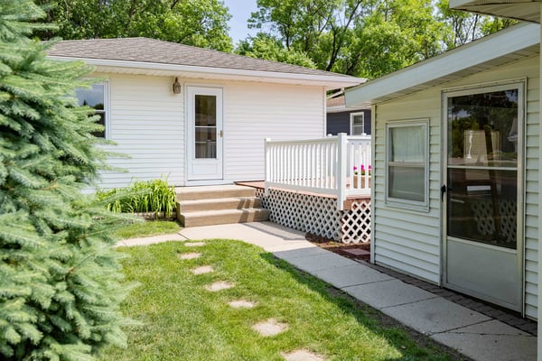 618 5th St SE, East Grand Forks, MN