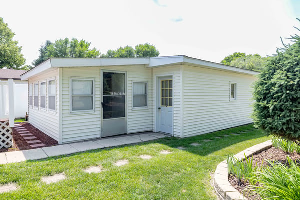 618 5th St SE, East Grand Forks, MN