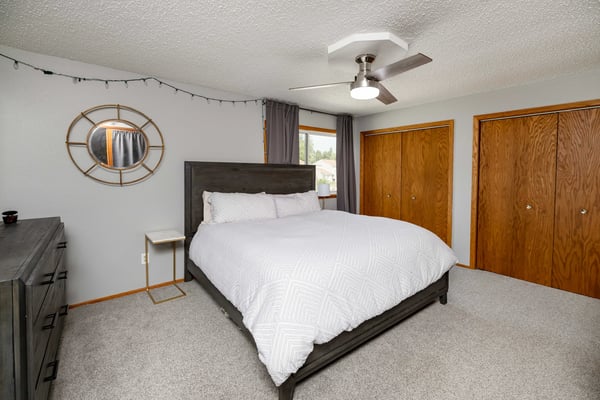 22 VAIL Circle, Grand Forks, ND