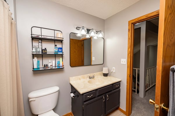 22 VAIL Circle, Grand Forks, ND