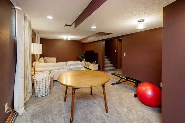 22 VAIL Circle, Grand Forks, ND
