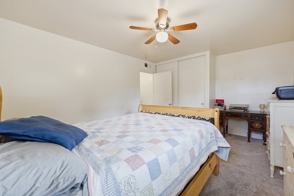 2 East O Street, Sparks, NV
