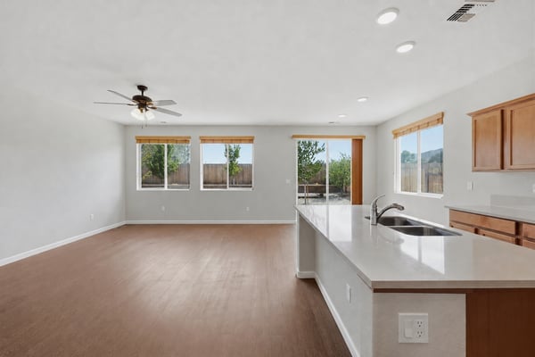 905 Estuary Circle, Reno, NV