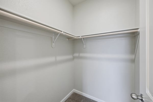 905 Estuary Circle, Reno, NV