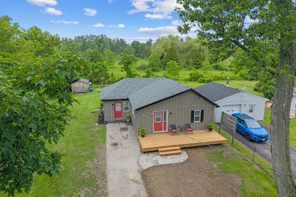 5402 Young St, Harwood, ON